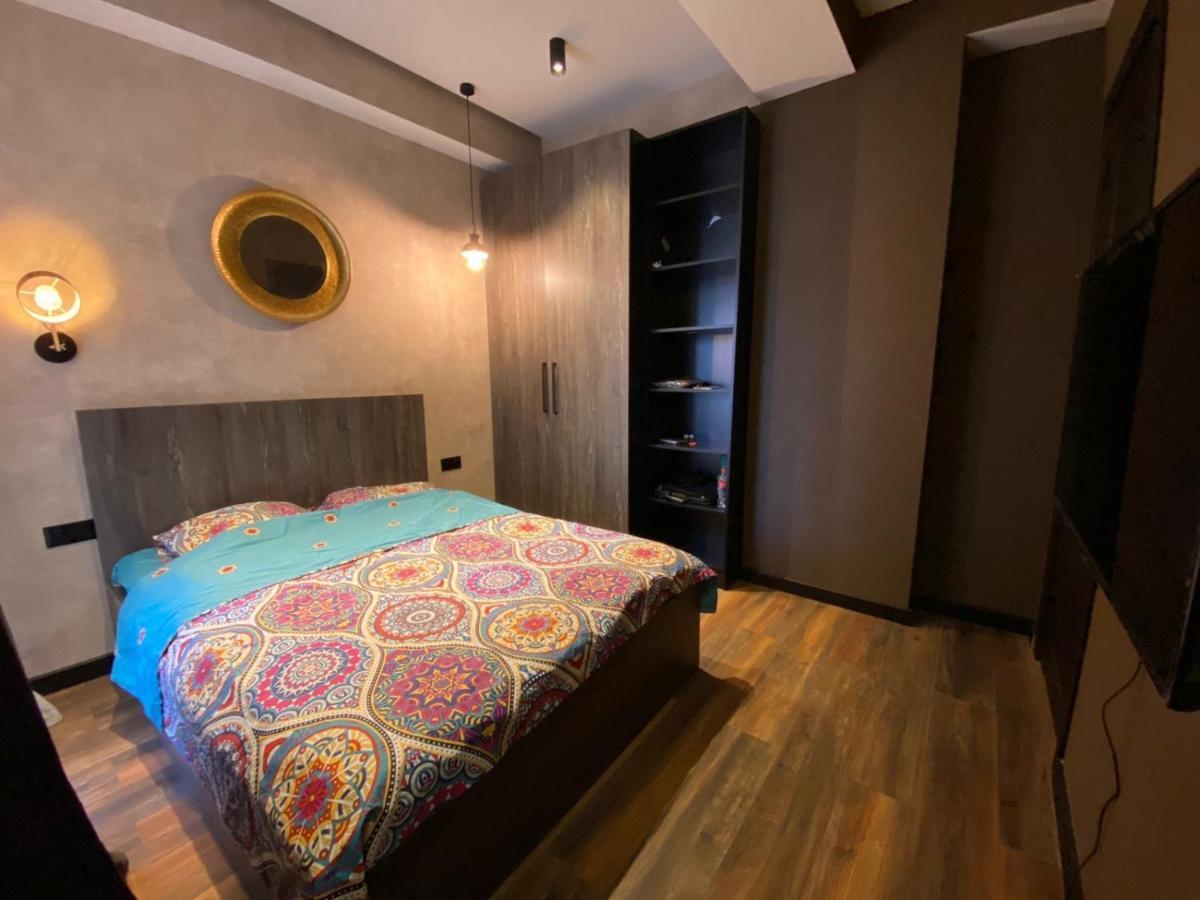 New Apartment With Terrace Тбілісі Екстер'єр фото
